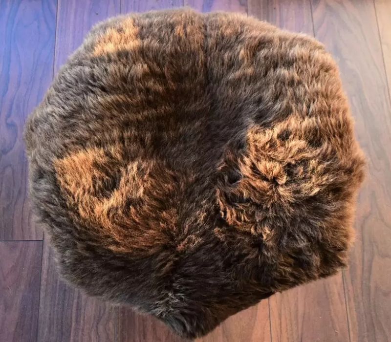 LARGE ROUND SHEEPSKIN SEAT PAD IN WHITE, BROWN OR GREY