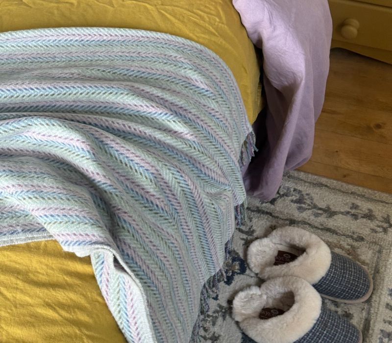 WATERNISH-INSPIRED WOOL THROW