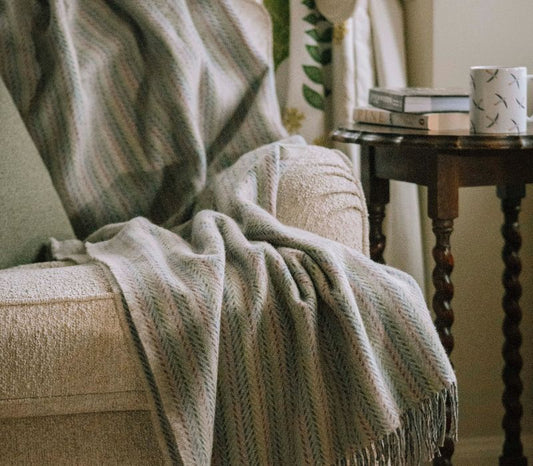 WATERNISH-INSPIRED WOOL THROW