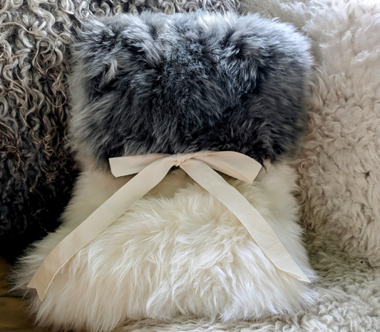 Large Sheepskin Snuggle in White with Grey Lid