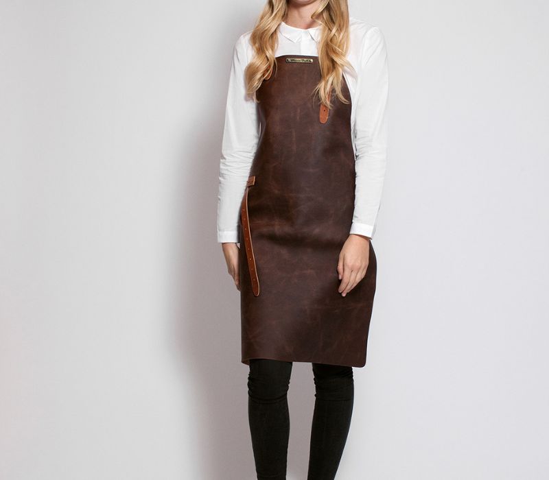 DARK BROWN LEATHER APRON (NO POCKET)