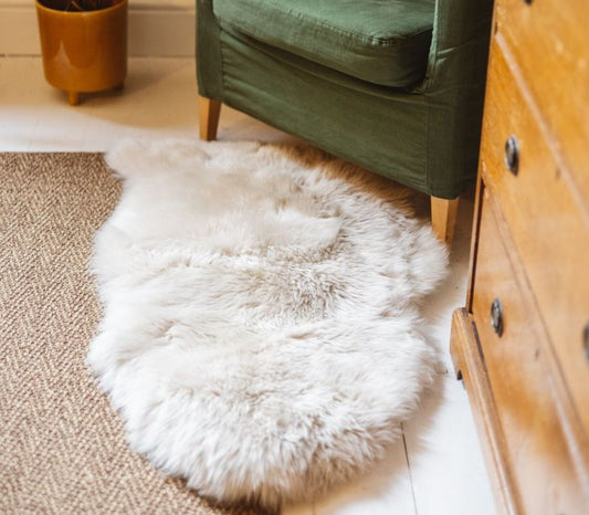 "LINEN" SHEEPSKIN RUG / THROW