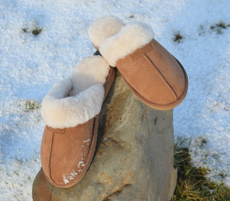 SHEEPSKIN MULE SLIPPERS CHESTNUT (UK 4-8)